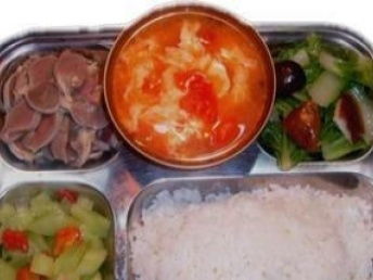 图 金饭碗餐饮 专业承包工厂食堂，广州餐饮配送服务新标杆